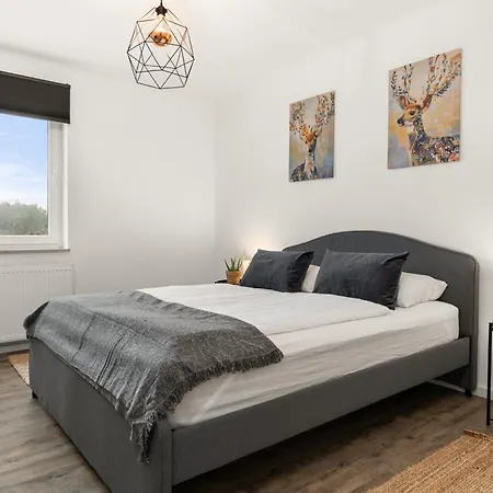 Appartement Lofts - Moderne Fuer 3 Mit Balkon Nahe Vw-werk *