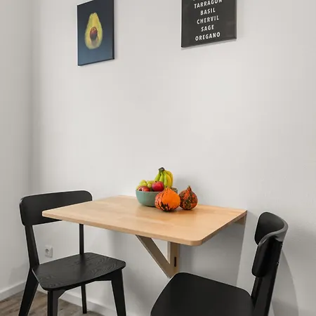 Lofts - Moderne Für 3 Mit Balkon Nahe Vw-werk Apartment